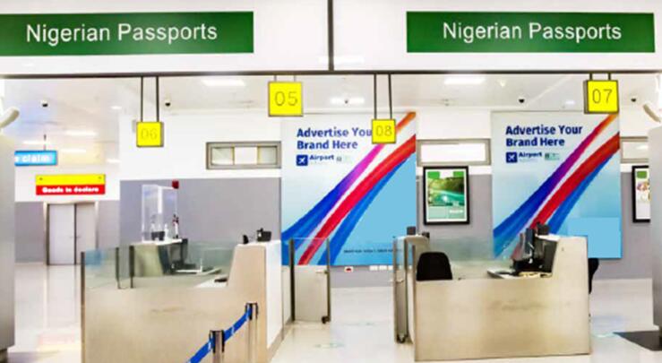 尼日利亞機場廣告