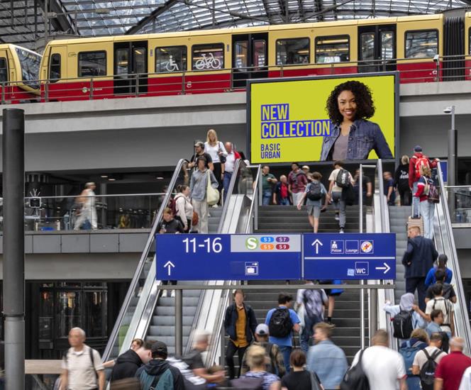 德國車站廣告